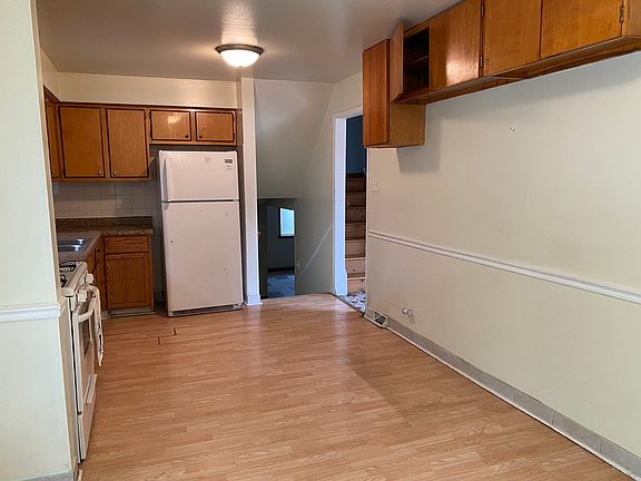 4th image of 15536 S Park Ave