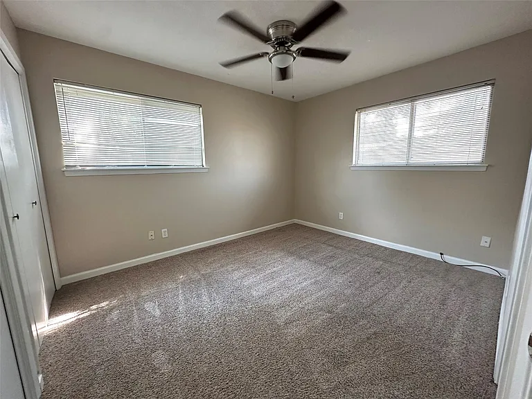 1602 Sagebrush Dr — Photo 10
