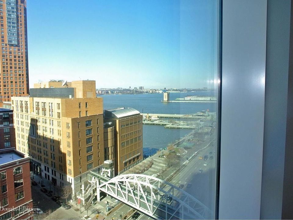 1st image of 200 Chambers St APT 17B