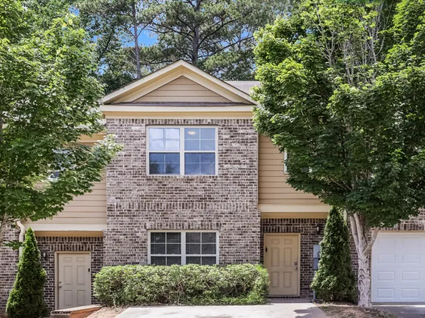 3013 Bonnes Dr, Lithonia, GA 30038