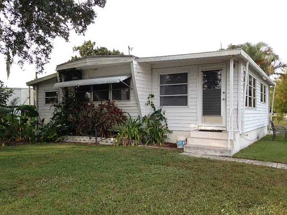 4th image of 7835 SE Fork River Dr