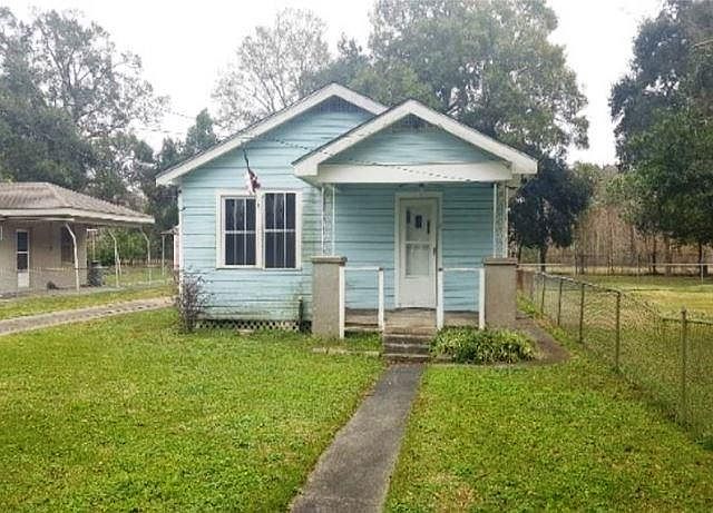 1st image of 737 Oak Ave