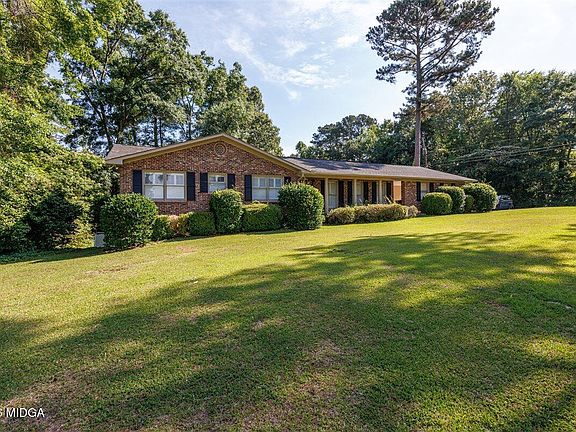 2nd image of 335 Hamrick Rd