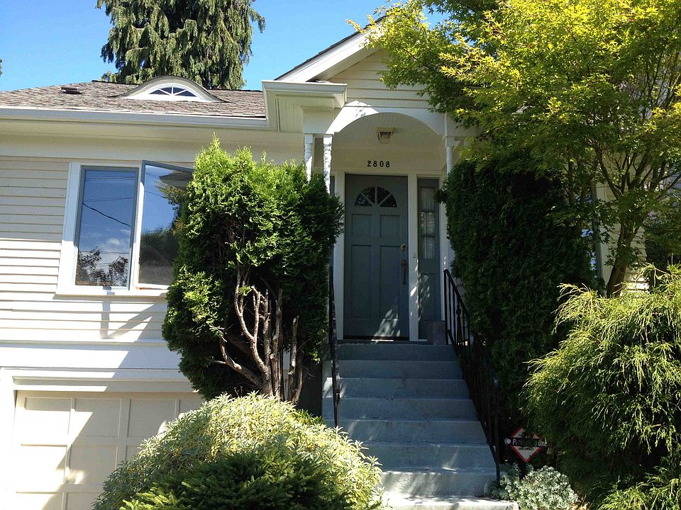 2nd image of 2810 NE 60th St