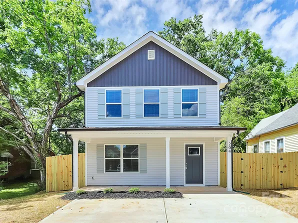 204 N Yadkin Ave, Spencer, NC 28159