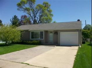 3106 Andrew Ave, Lansing, MI 48906