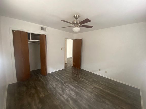 2nd image of 732 Barchester Dr