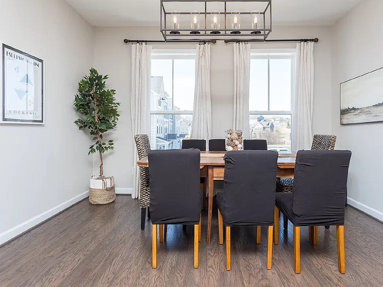 3381 Monterey Dr — Photo 16