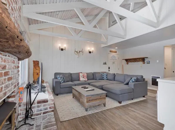 244 Lakeview Blvd #156, Mammoth Lakes, CA 93546