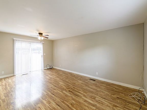 3rd image of 58 W San Rafael Ct