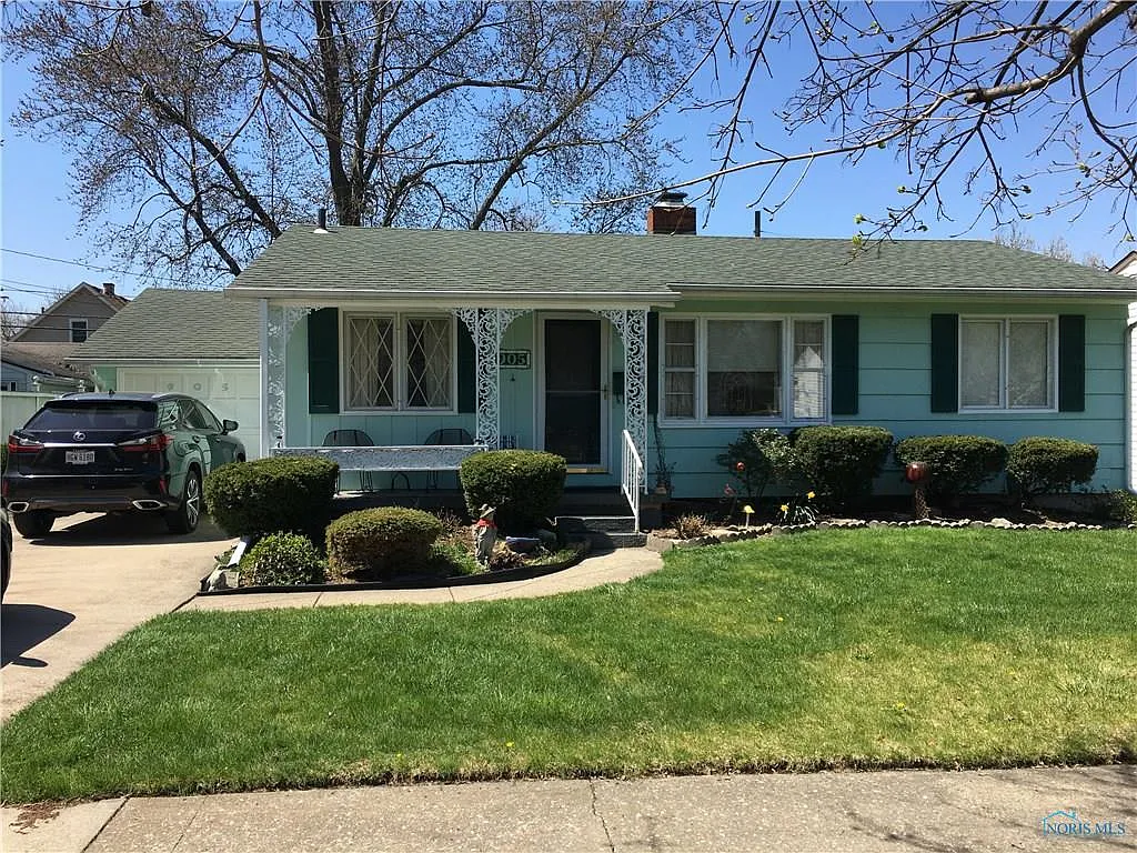 905 Corey St photo 1