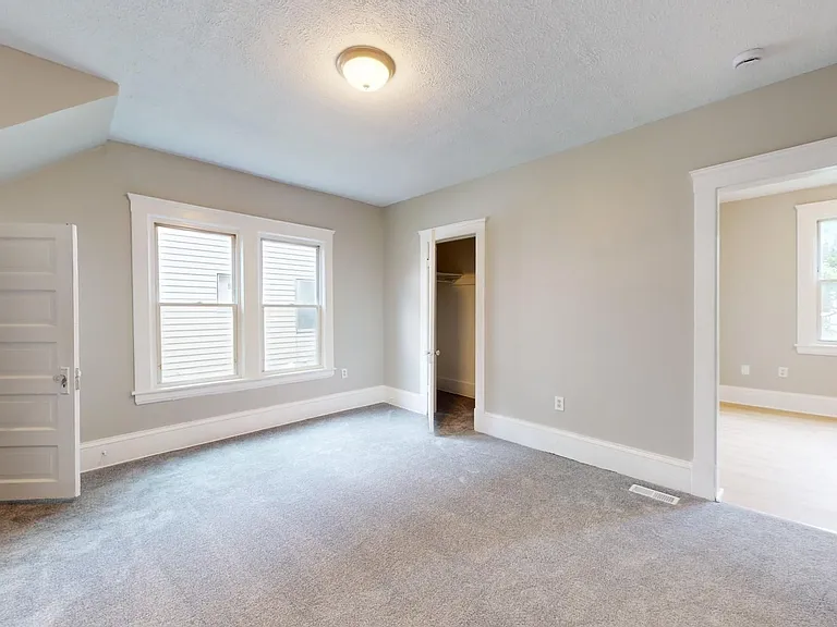2053 W 99th St — Photo 19