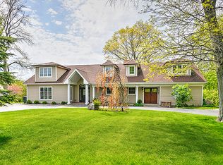 806 Happ Rd, Northfield, IL 60093