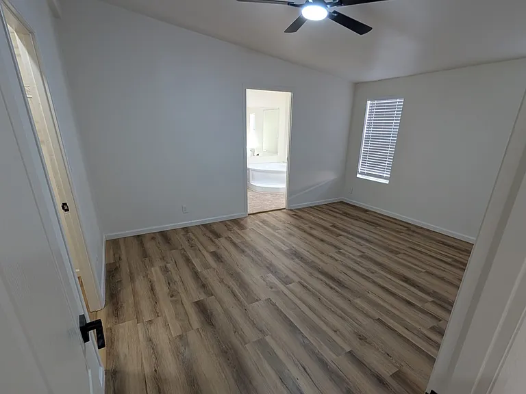 2491 W Rock Island Ave — Photo 12