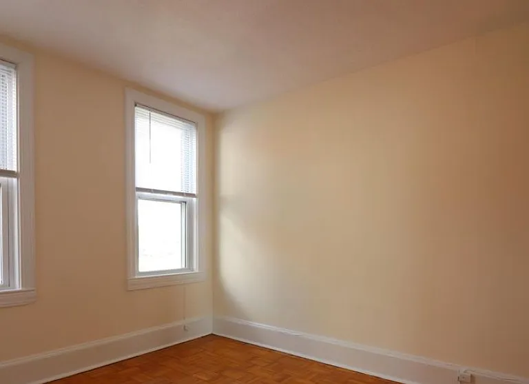 235 Parsons St #3 — Photo 10