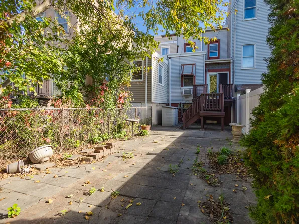 231 Monitor Street image 20 of 24