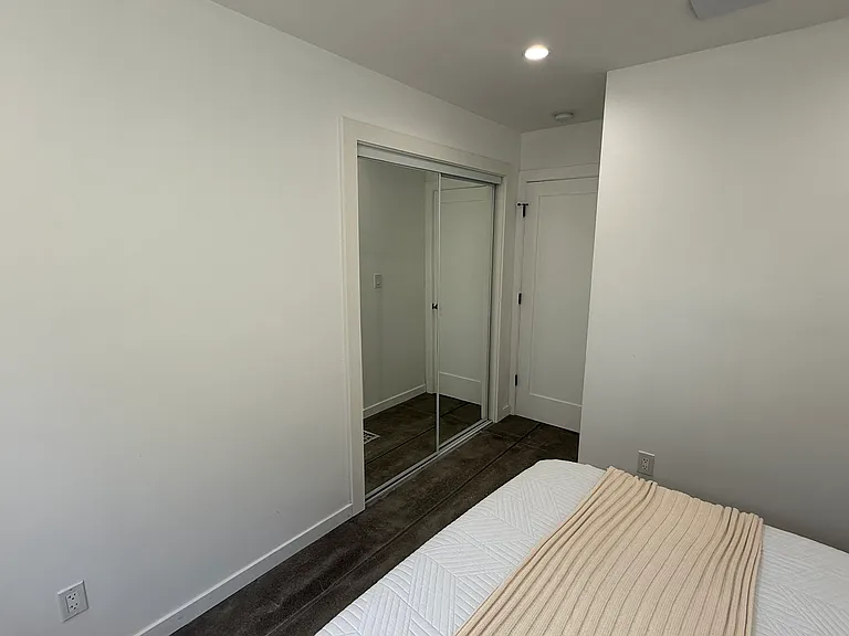 95 Ina Ct — Photo 15