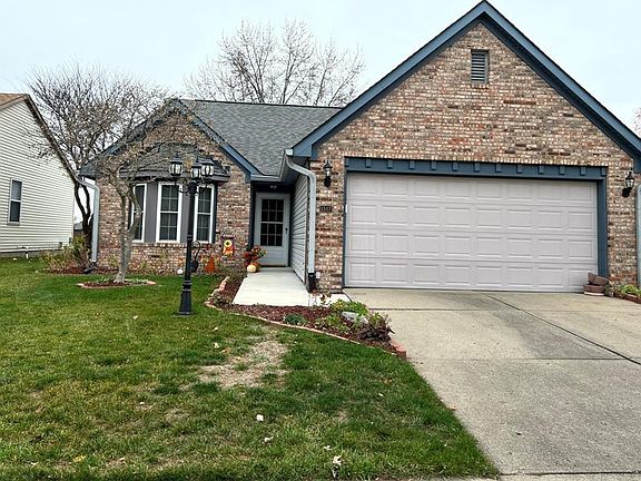 2nd image of 1517 Parkthorne Dr
