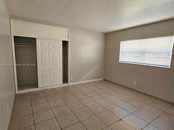 4th image of 1439 NW 8th Ave