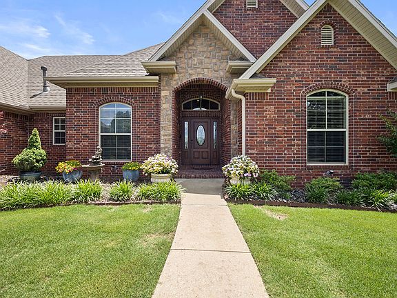 5th image of 325 Whitcliff Drive