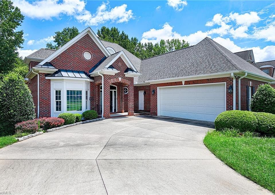 1st image of 702 Sam Snead Dr