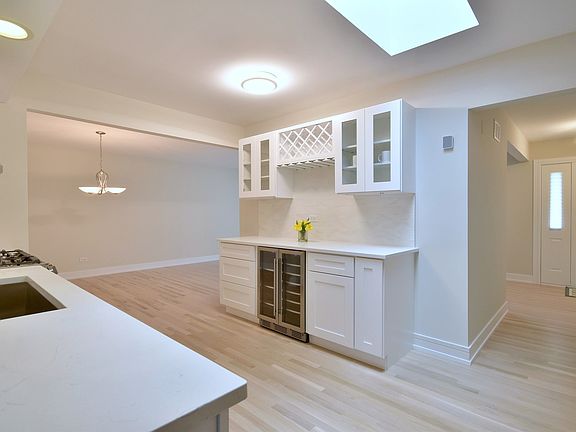 5th image of 15608 Petunia Ct