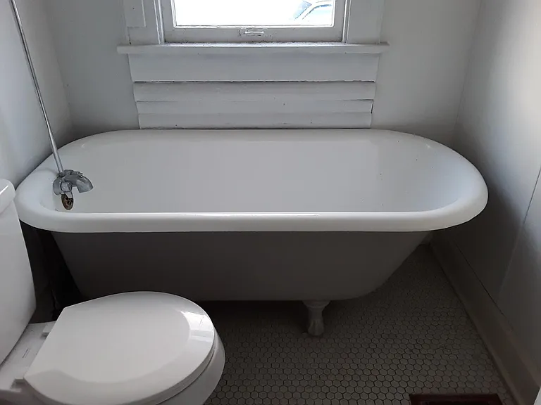 2621 E Douglas Ave — Photo 11