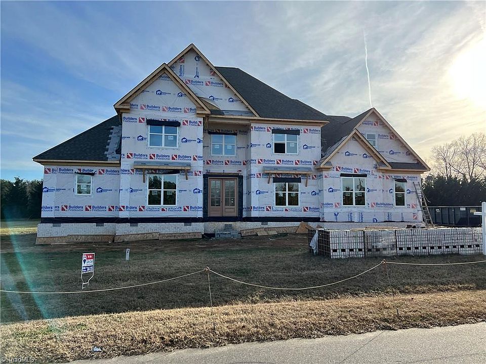 1st image of 415 Mitchell Landing Way