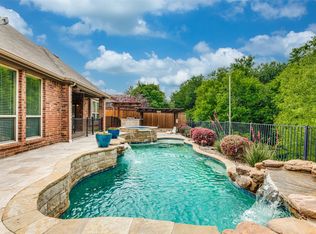 5036 Kestrel Dr, Mesquite, TX 75181