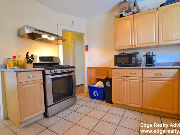 28 Manet Rd, Chestnut Hill, MA