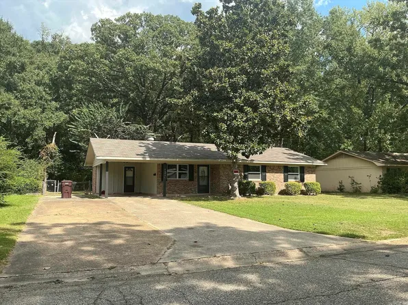 1111 S Adams St, Crossett, AR 71635