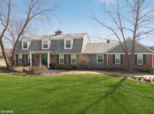6749 Lakeridge Dr, Long Grove, IL