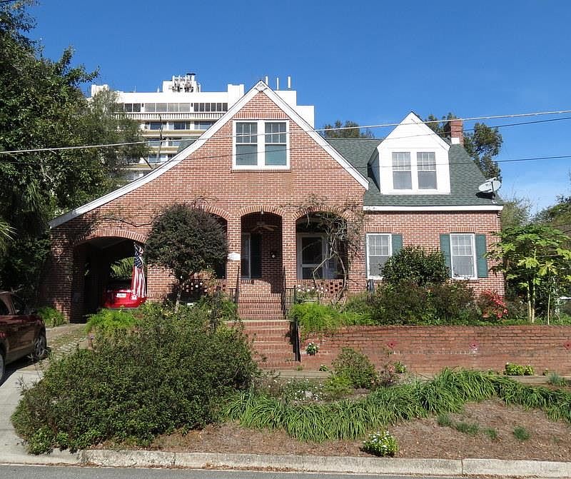 1st image of 316 E Virginia St
