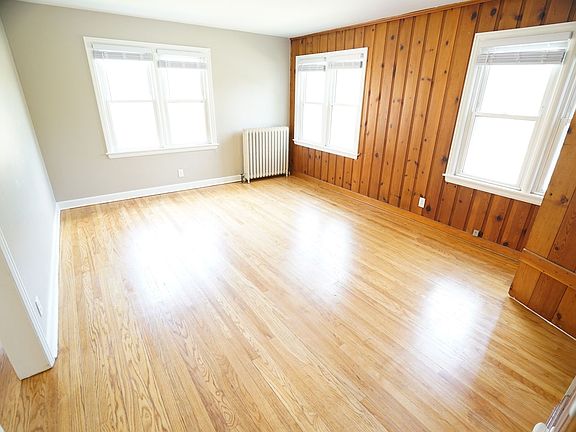2nd image of 216 N Thornton Ave #2
