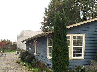 703 SW 12th St, Renton, WA 98057