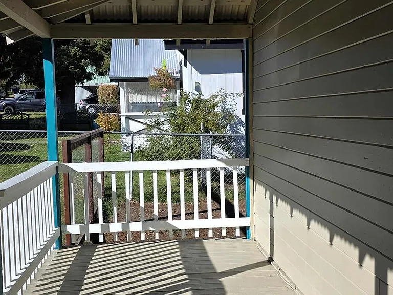 310 Fir St — Photo 3