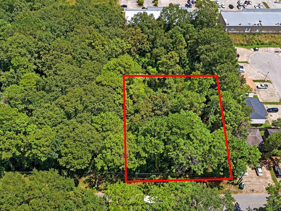 2nd image of 825 N 28th Ave