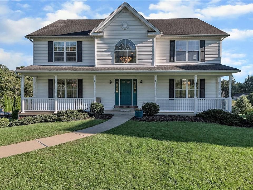 1st image of 104 Bayberry Dr