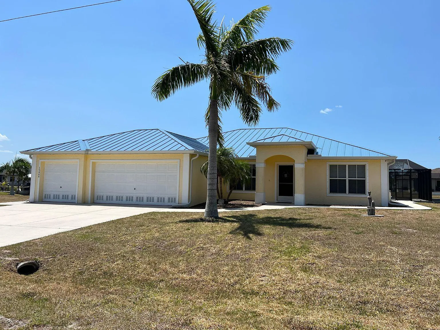 4 bed, 1900 sqft, $6,900 — Photo 1