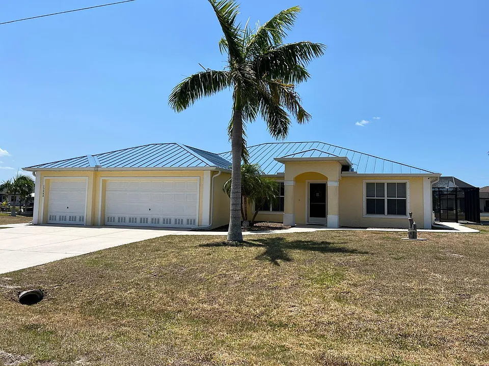 15484 Alsace Cir