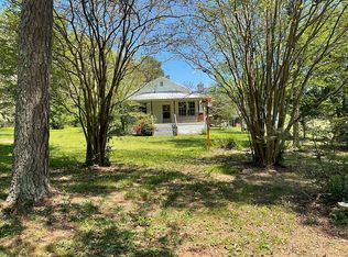 3390 Shaw Ferry Rd, Lenoir City, TN 37772