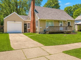 208 S Hayford Ave, Lansing, MI 48912