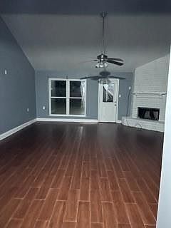 4th image of 3013 Essex Ave