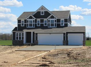 9490 Plow Point Ct SE, Caledonia, MI