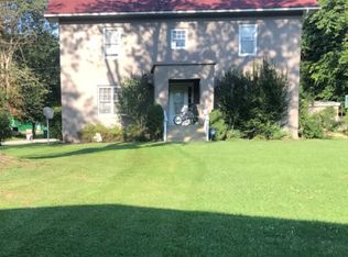 5 Novamont Dr, Kenova, WV 25530