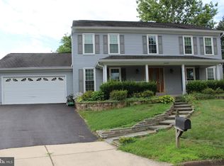 13303 Tannery Ct, Fairfax, VA 22033