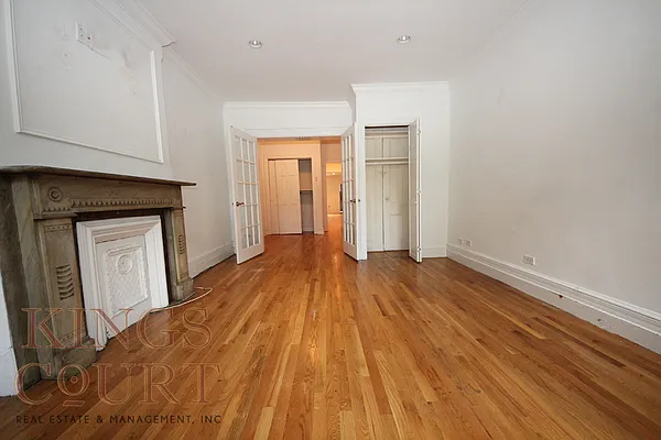 Rented by Kings Court Real Estate | media 36