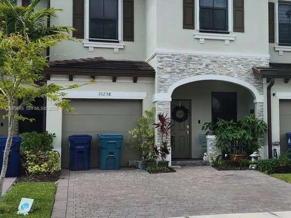 10238 SW 228th Ter, Miami, FL 33190