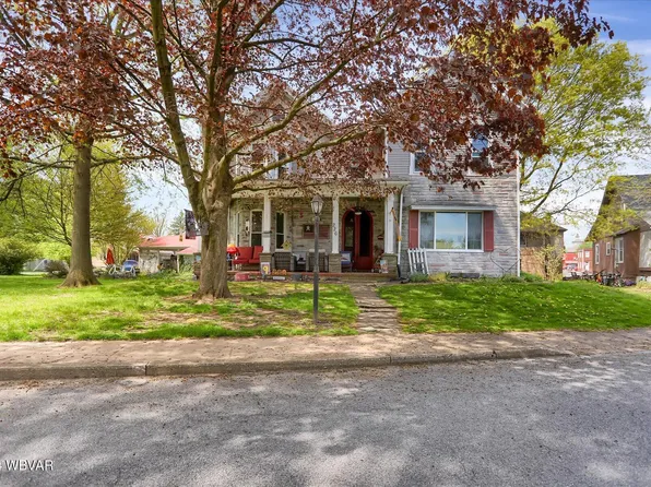 226 Front St, Jersey Shore, PA 17740