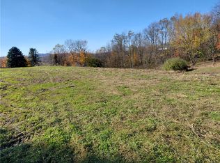 210 Pittsburgh Grade Rd, Hookstown, PA 15050